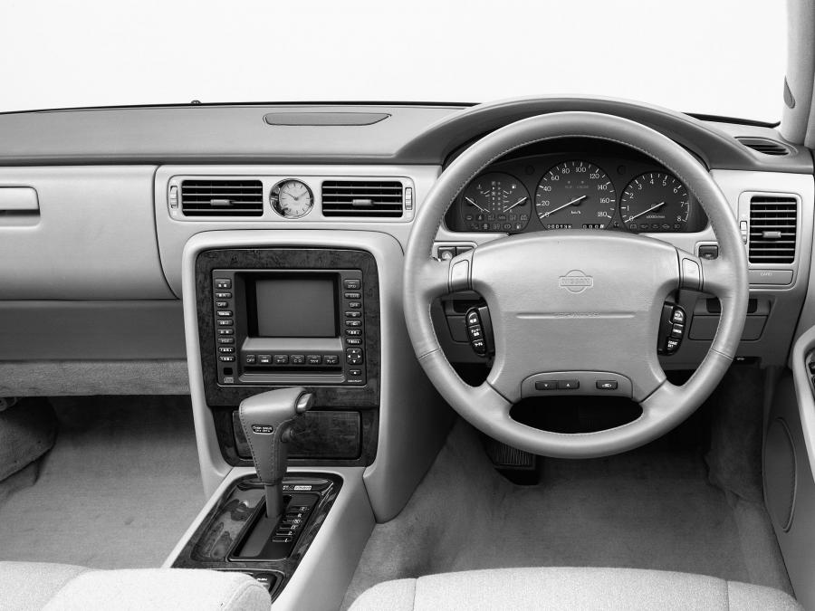 Торпедо Nissan Cima (Y32) 1991 года  (фото 10 из 15)